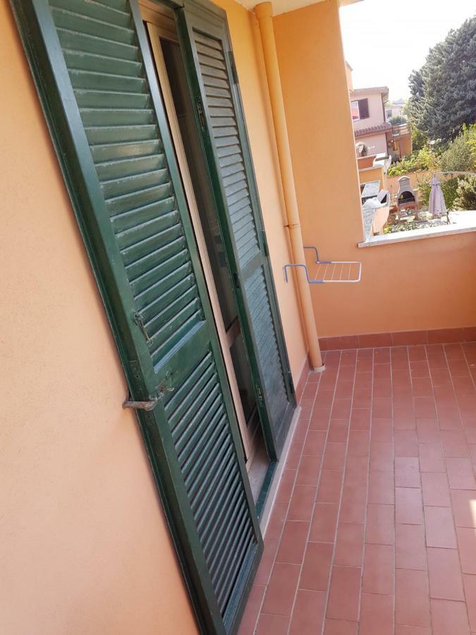 I Villini Affittacamere Fiumicino Eksteriør billede